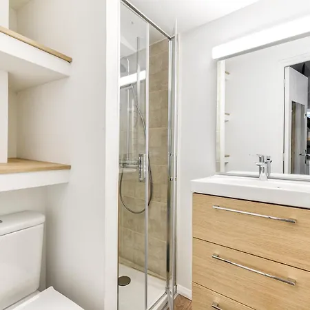Apartment Cote Palais 2 Avec Netflix - Fibre - Proche Cite